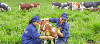 Inauguration of the Organic dairy farm