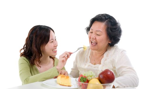 Quy tắc ăn uống giúp người cao tuổi sống vui khỏe và trường thọ