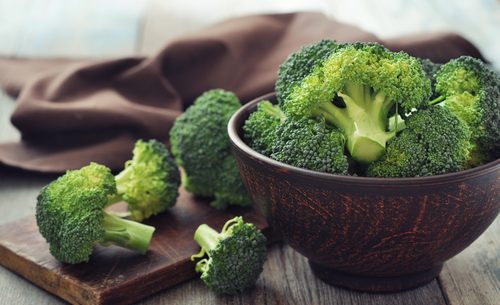Lợi ích của trái cây và rau củ đối với sức khỏe nam giới tuổi 50
