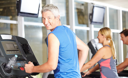 Các môn thể thao, bài tập giúp tăng cường sức khỏe cho đàn ông tuổi 50