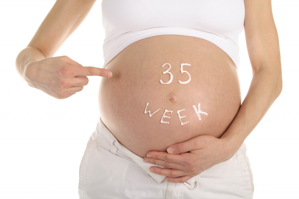 Trải qua tuần thai kỳ 35 là bé sẽ được coi là đủ tháng