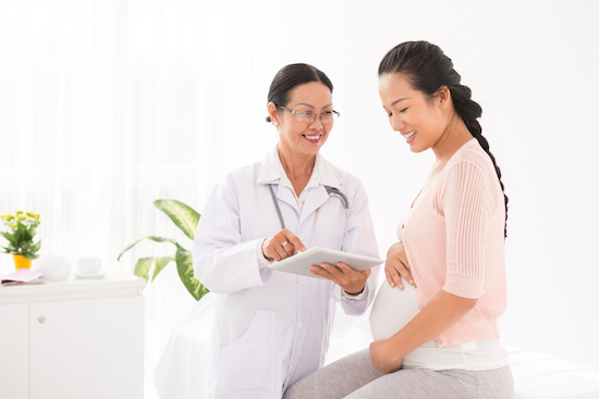 Bác sĩ sẽ cho mẹ biết những gì đang xảy ra trong quá trình hình thành và phát triển của thai nhi  trong các buổi khám thai