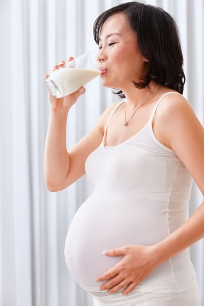 Chọn sữa bầu tốt là biện pháp hữu hiệu giúp mẹ bầu bổ sung đủ dưỡng chất trong thai kỳ