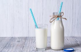 Bà bầu có nên sử dụng sữa bò tươi hay không?