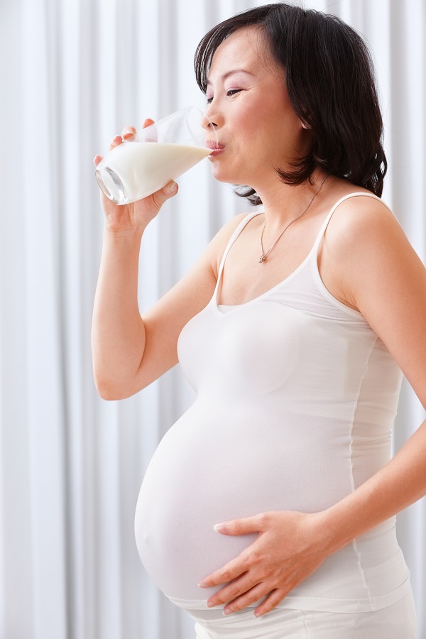 Sữa bầu là giải pháp dinh dưỡng hoàn thiện cho mẹ trong thời gian mang thai