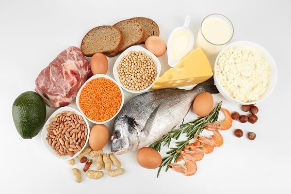 Những dưỡng chất quan trọng có trong thực phẩm và các loại sữa tăng chiều cao cho bé