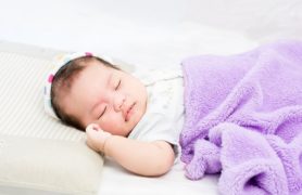 Những sai lầm mẹ cần tránh khi sử dụng sữa cho trẻ dưới 1 tuổi