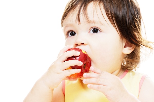 Vitamin A cần thiết cho đôi mắt bé yêu thêm sáng khỏe, long lanh Vitamin A cần thiết cho đôi mắt bé yêu thêm sáng khỏe, long lanh
