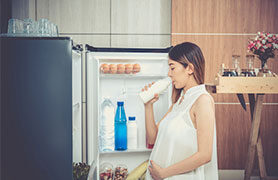 Bà bầu nên uống sữa nào để tốt cho cả mẹ và thai nhi?