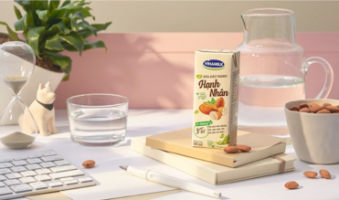 Sữa đậu nành hạnh nhân Vinamilk – nguồn dưỡng chất an lành cho cả gia đình